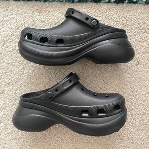 Black Crocs Classic Bae Clog